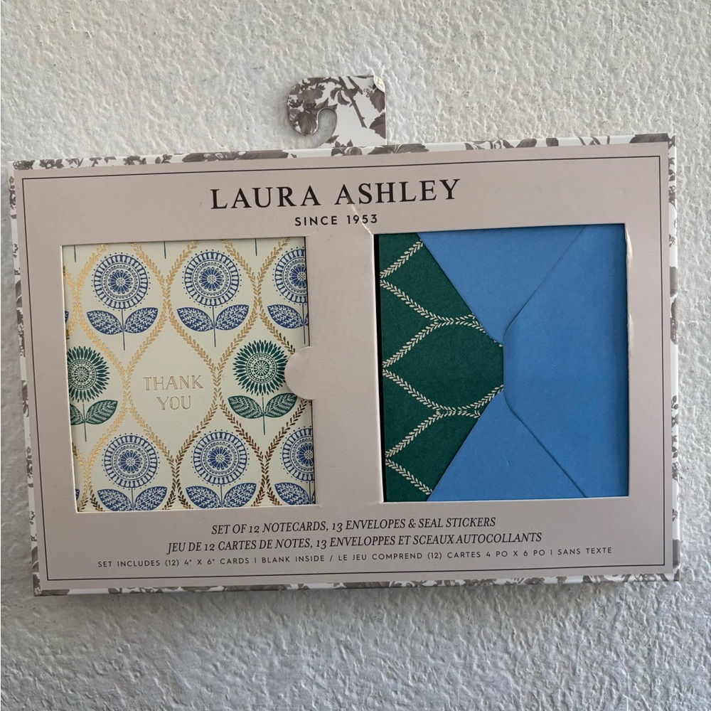 Laura Ashley - Set of 12 Thank You Notecards, Envelopes and Seal stickers - Picture 4 of 5